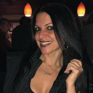 Meet your Posher, Ana